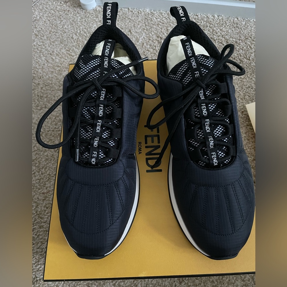 Fendi Women Freedom Logo Sneakers SZ 39